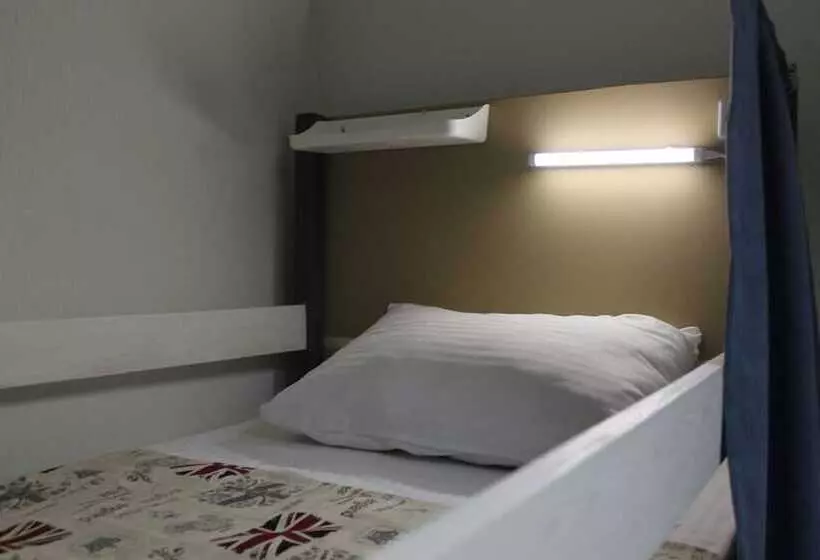 Boutique Hostel Be Happy