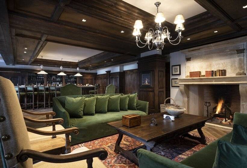 בית מלון כפרי Airelles Val D Isère