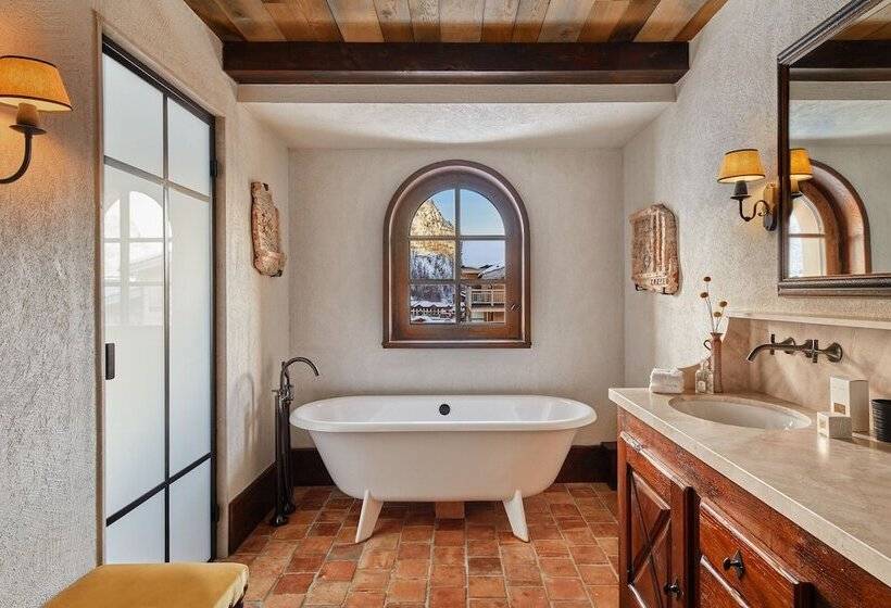 בית מלון כפרי Airelles Val D Isère