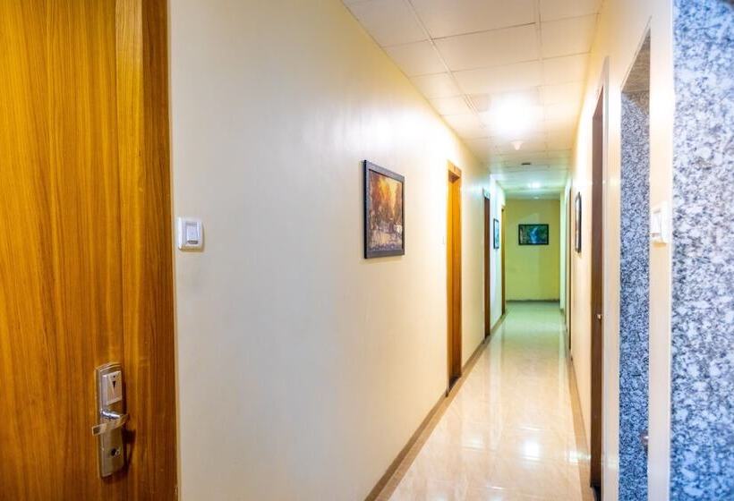 Hotel Apex International