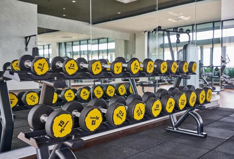 Oyo Home 1135 Magnificent 1br Kenwingston