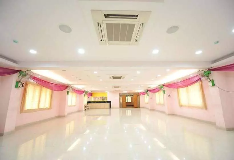 ペンション Shree Lakshmi Guest House