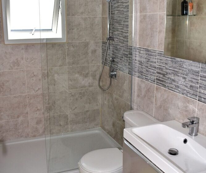 Tamarind Hotel Suite