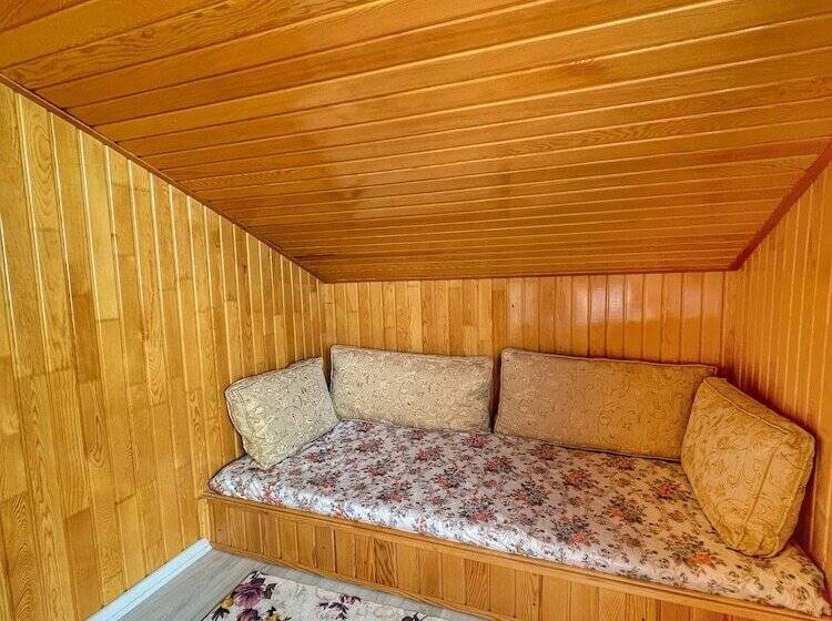 Uzungol Karester Villa Apart