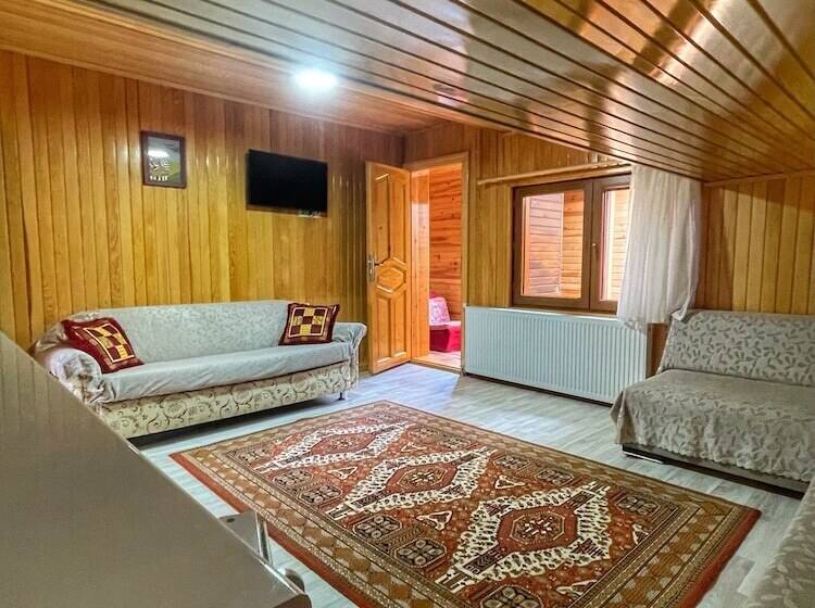 Uzungol Karester Villa Apart