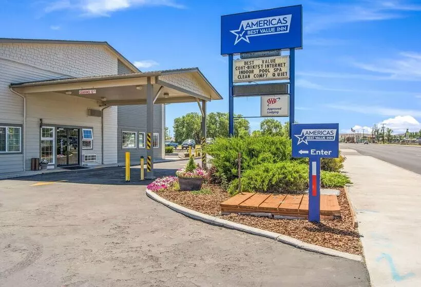 Hotelli Americas Best Value Inn Burns