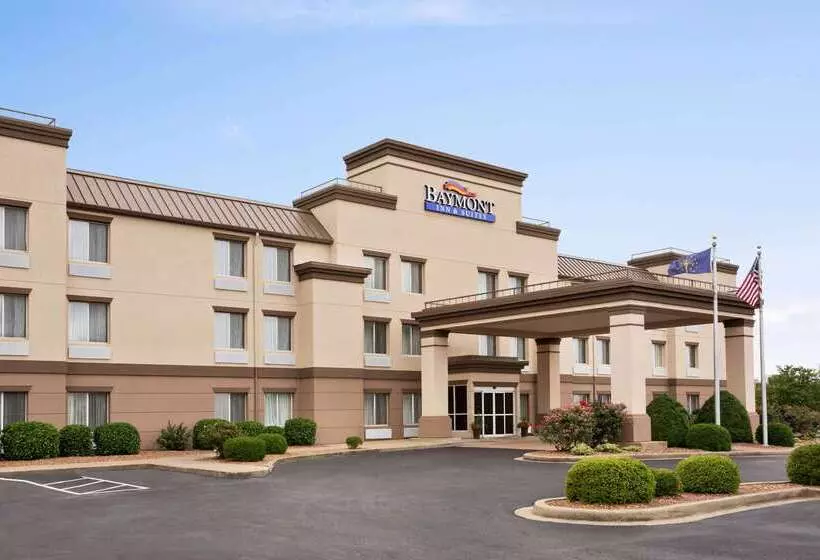 Отель Spark By Hilton Evansville East, In