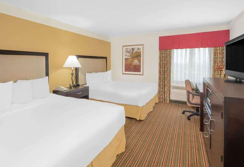 فندق Baymont By Wyndham Litchfield