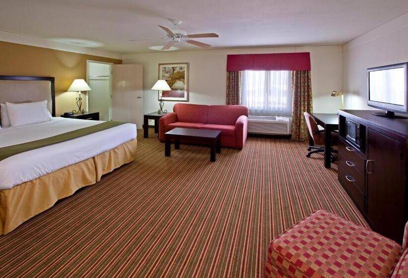 فندق Baymont By Wyndham Litchfield