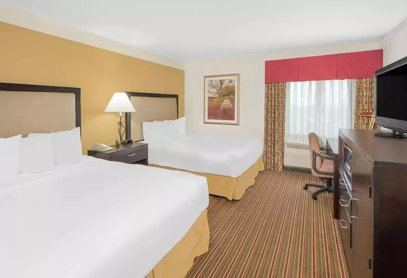 酒店 Baymont By Wyndham Litchfield