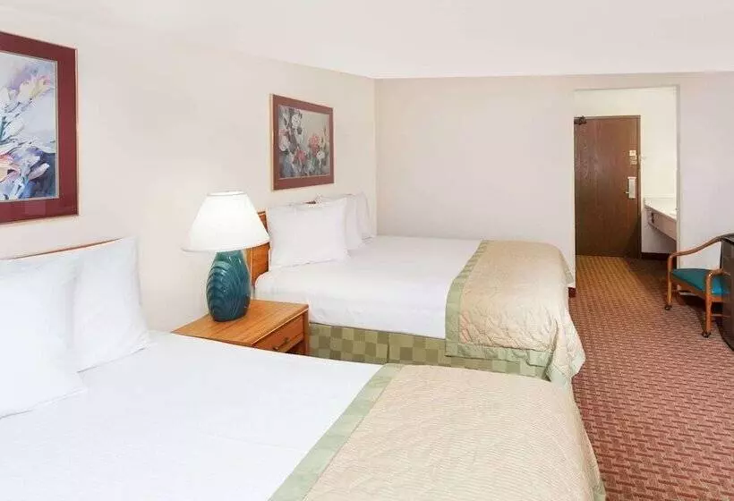 酒店 Baymont By Wyndham St. Joseph/stevensville