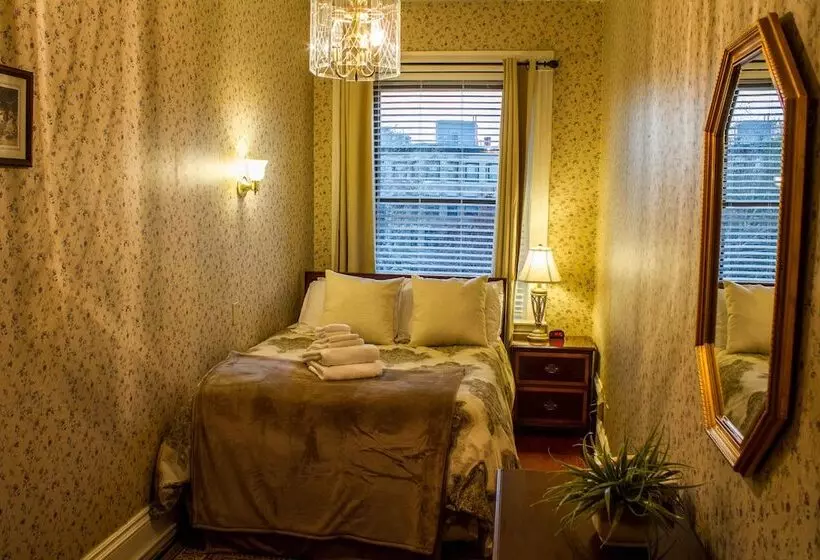 فندق Beacon Inn 1087