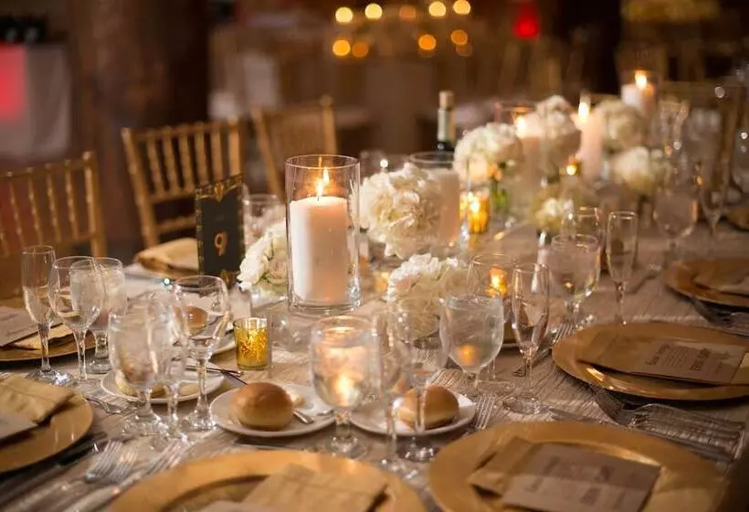 ホテル Overlook Lodge And Stone Cottages At Bear Mountain