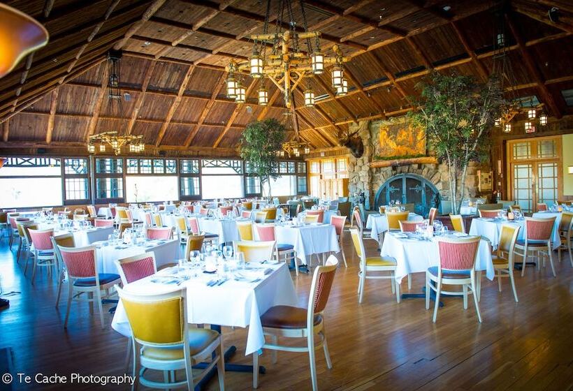 فندق Overlook Lodge And Stone Cottages At Bear Mountain