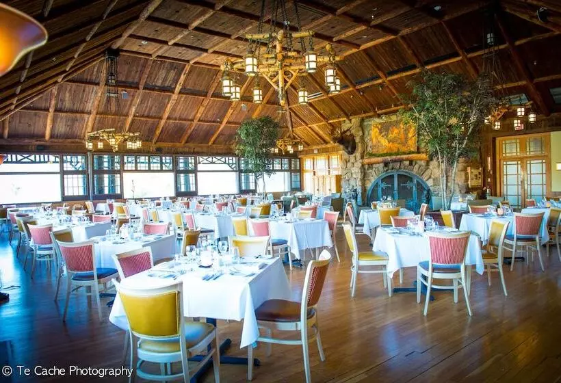 ホテル Overlook Lodge And Stone Cottages At Bear Mountain