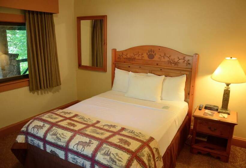 فندق Overlook Lodge And Stone Cottages At Bear Mountain