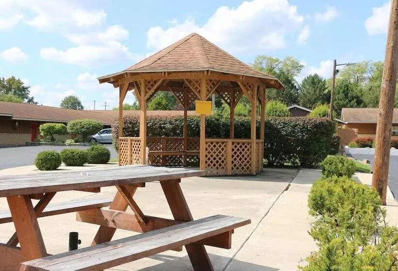 Отель Bed Ford Inn