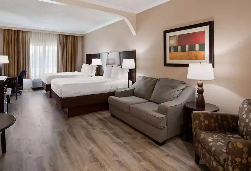 호텔 Best Western Plus Ambassador Suites