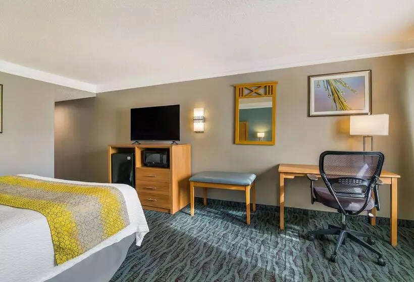 호텔 Best Western Plus Executive Court Inn & Conference Center