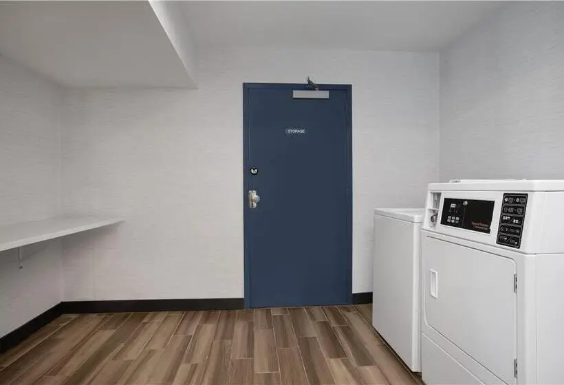 ホテル Best Western Plus Executive Suites Albuquerque