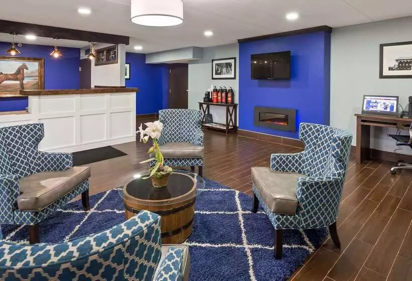 فندق Best Western Shelbyville Inn And Suites Celebration Inn
