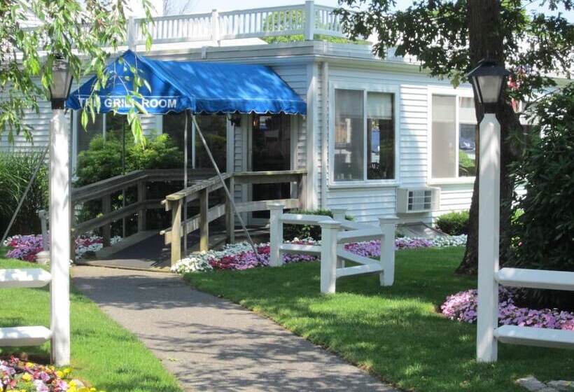 فندق Blue Rock Resort