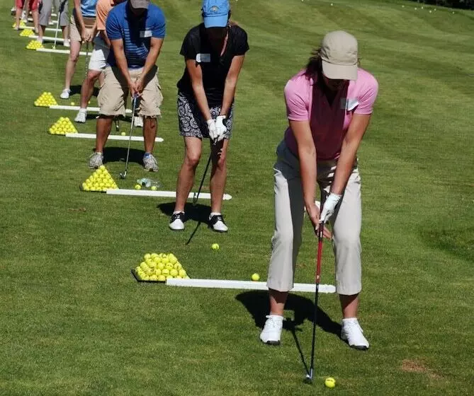 酒店 Blue Rock Resort