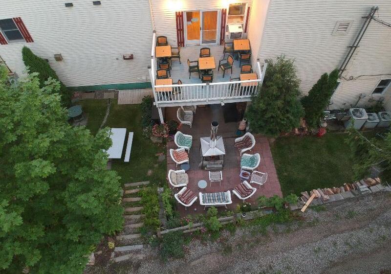 Camden Riverhouse Hotel And Inn