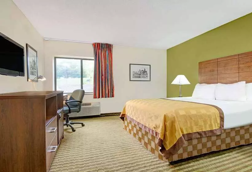호텔 Days Inn & Suites By Wyndham Kansas City   Chiefs Arrowhead Stadium