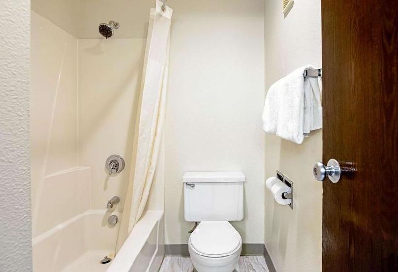 فندق Quality Inn Milwaukee Route 45