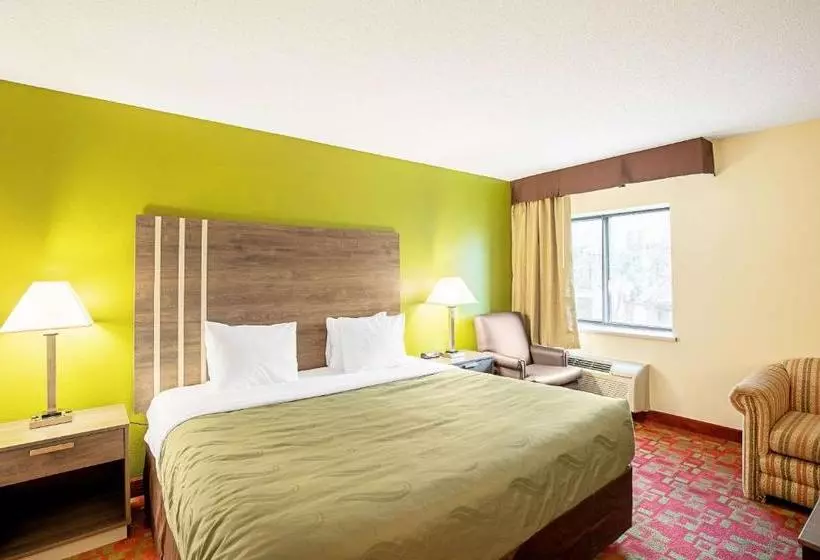 酒店 Quality Inn Milwaukee Route 45