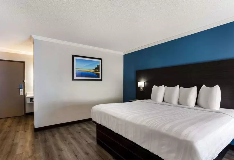 בית מלון כפרי Quality Inn South Bend Near Notre Dame