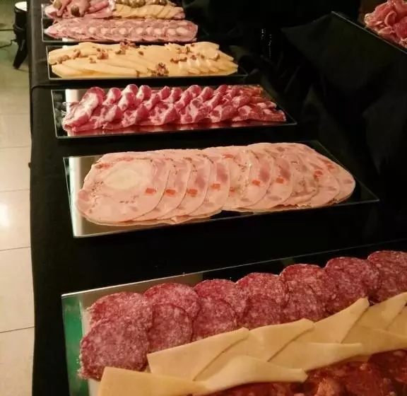 Hotelli Coll Oficial   Bragado Provincia De Bs As