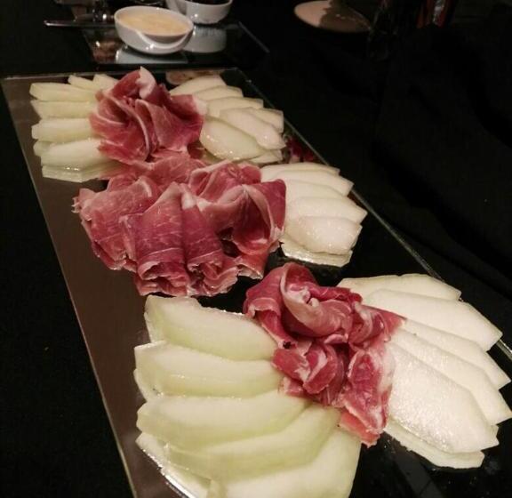 Отель Coll Oficial Bragado Provincia De Bs As