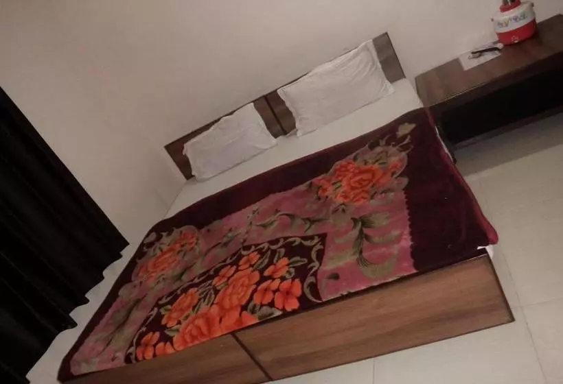 Hotelli Rose Cottage