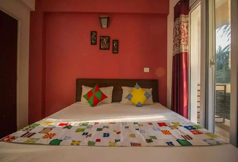 Oyo 12951 Home Pool View 1bhk Aprora