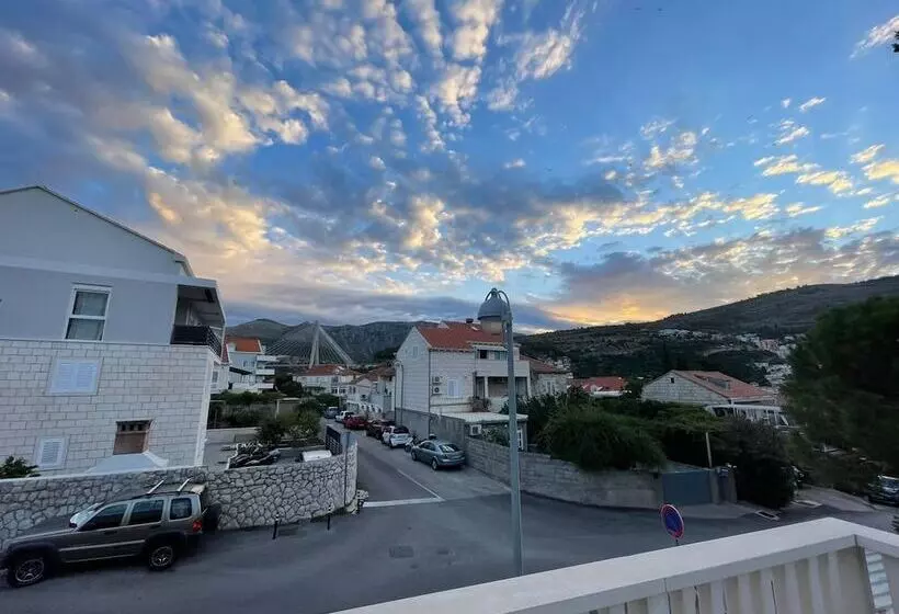 پانسیون Aida Apartments And Rooms