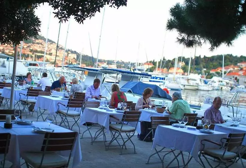 پانسیون Aida Apartments And Rooms