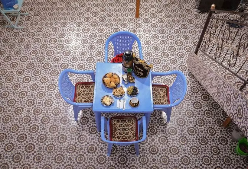 Graf Hostel
