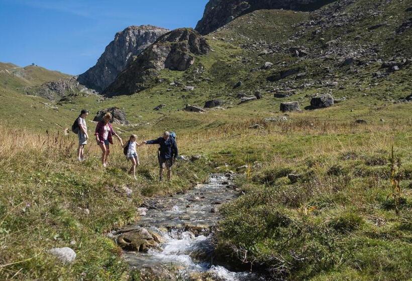 Cgh Résidence Boutique Le Lodge Des Neiges
