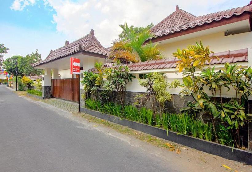 فندق Omah Tentrem Syariah