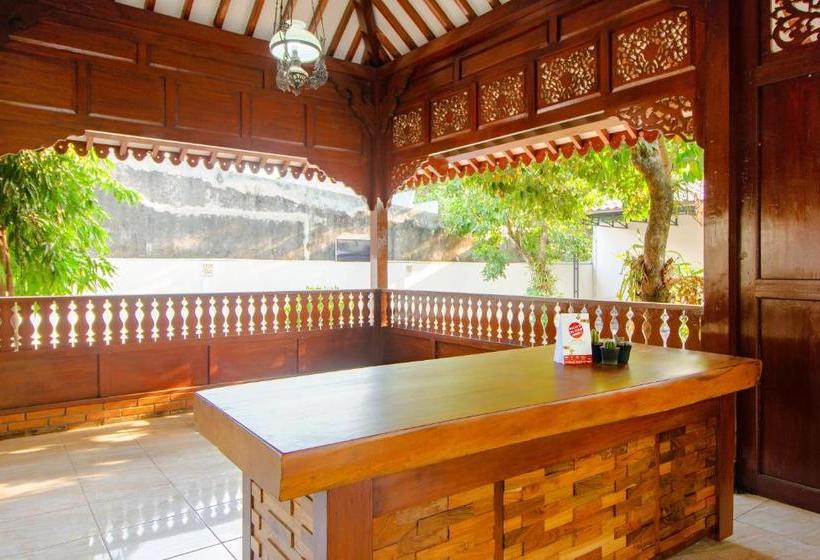 فندق Omah Tentrem Syariah