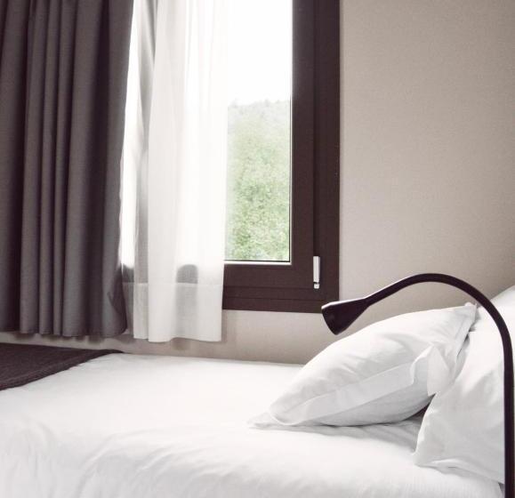 Отель Els Avets