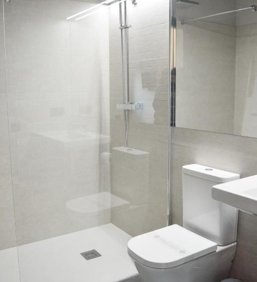 Отель Els Avets