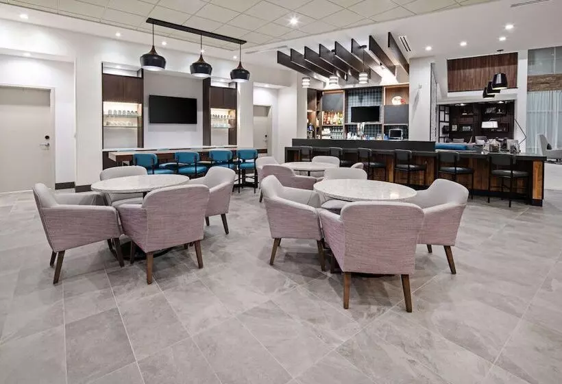 ホテル Hyatt Place Bakersfield