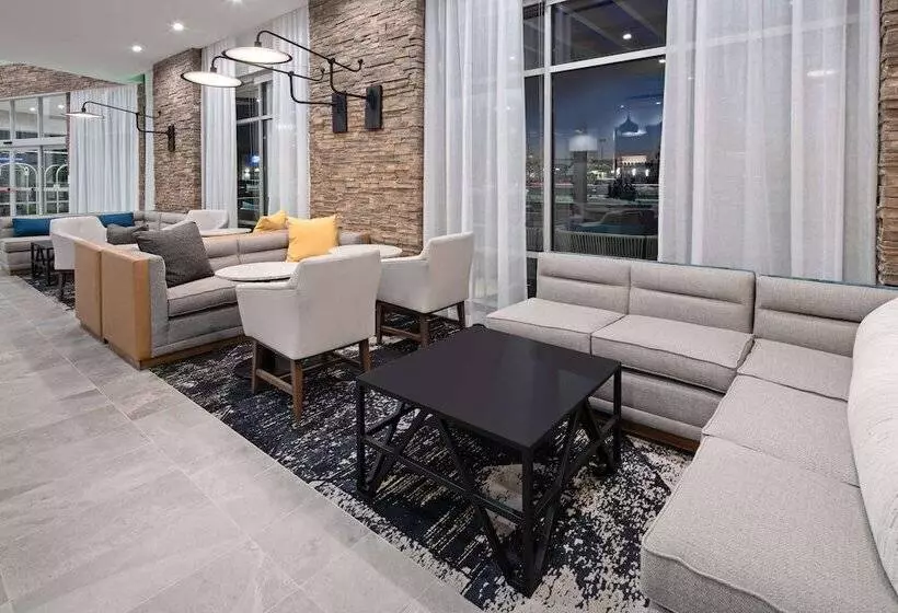 ホテル Hyatt Place Bakersfield