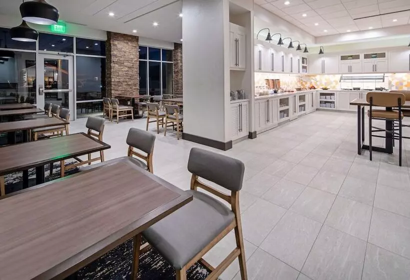 ホテル Hyatt Place Bakersfield