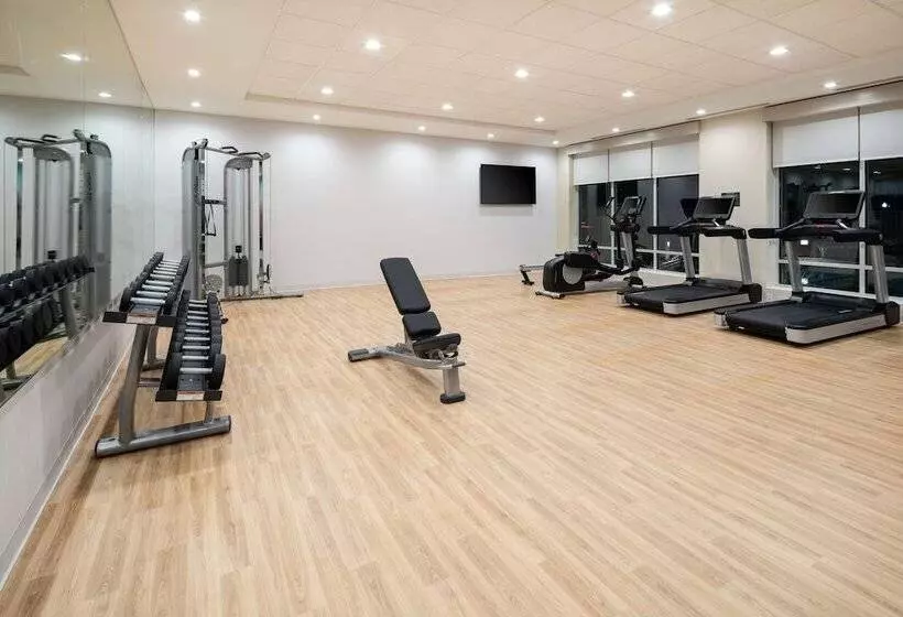 ホテル Hyatt Place Bakersfield
