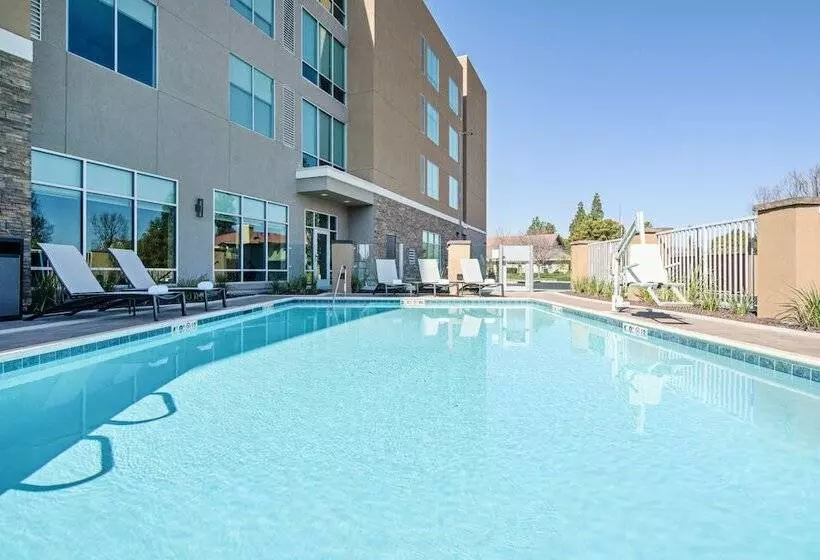ホテル Hyatt Place Bakersfield