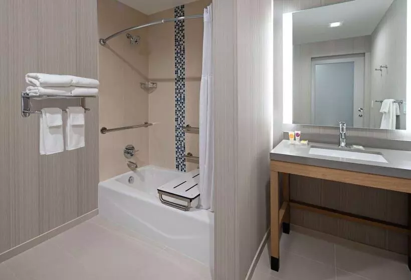 ホテル Hyatt Place Bakersfield